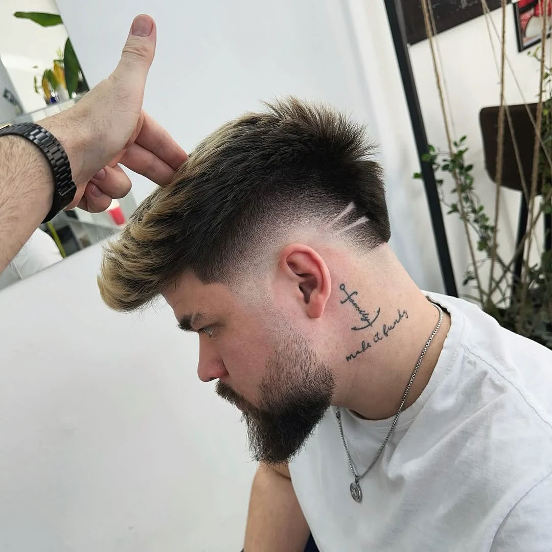 Burst fade contemporan, lucrat cu accent pe formă și contrast