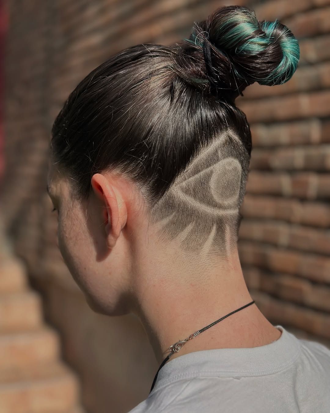 Lucrare Darius Retti — proporții și structură