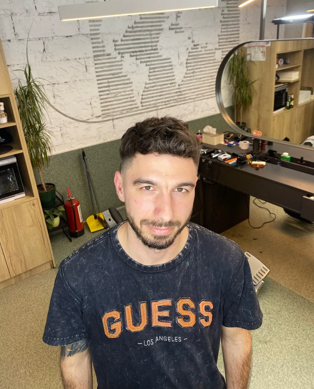 Robert Emil, Hairstylist la Fhabric — salon și academie de hair craft, Cluj-Napoca